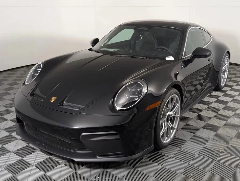 2026 Porsche 992 GT3 Touring - Image 4 of 31