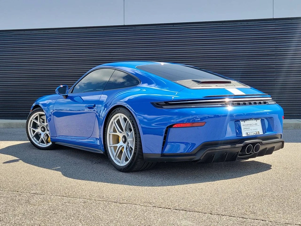 2026 Porsche 992 GT3 Touring - Image 3 of 5