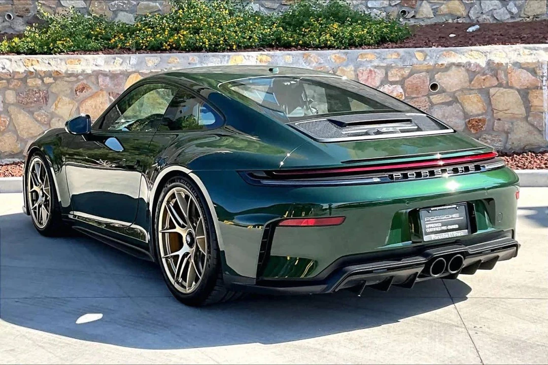 2026 Porsche 992 GT3 Touring - Image 3 of 4