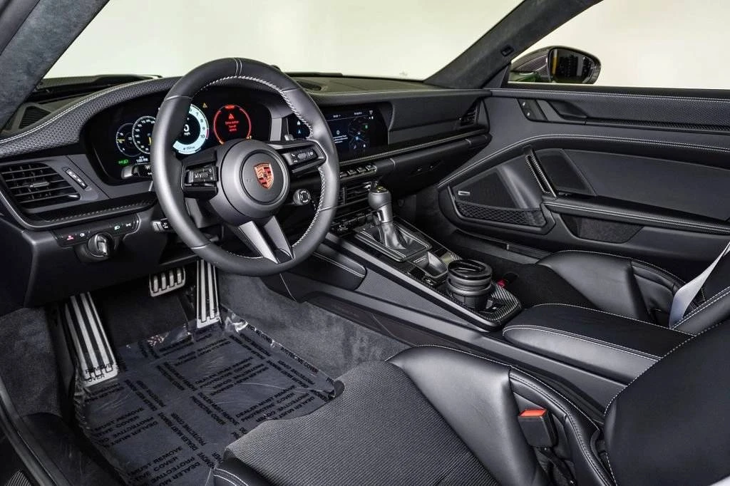 2026 Porsche 992 GT3 Touring - Image 4 of 4