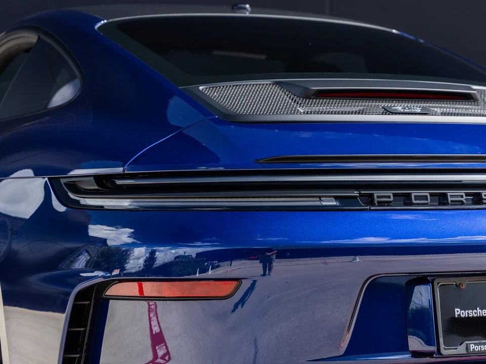 2026 Porsche 911 - Image 16 of 31