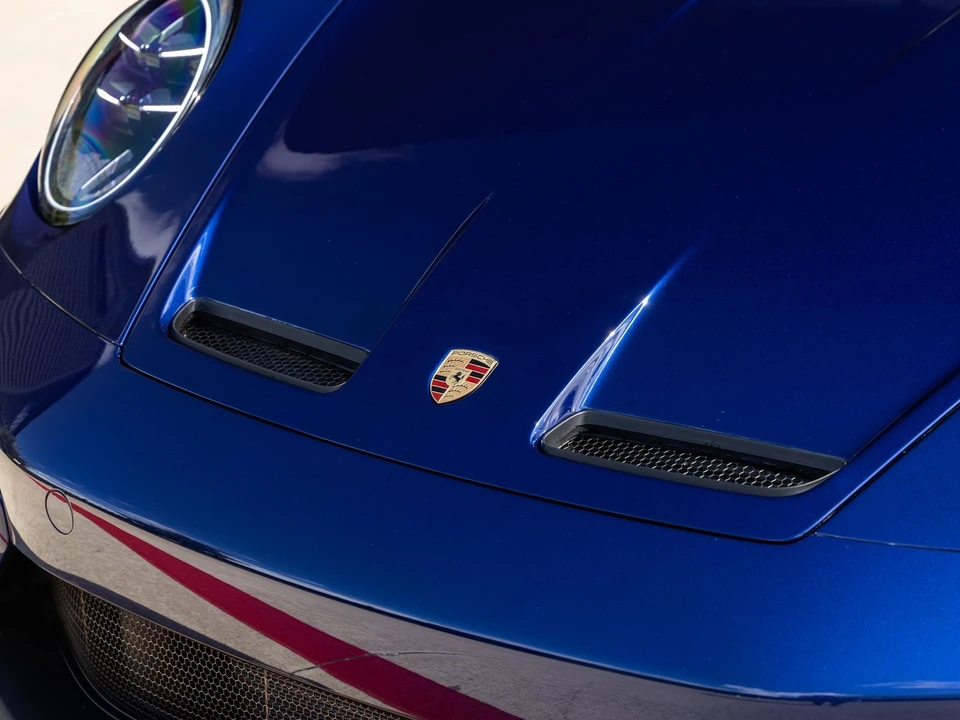 2026 Porsche 911 - Image 22 of 31