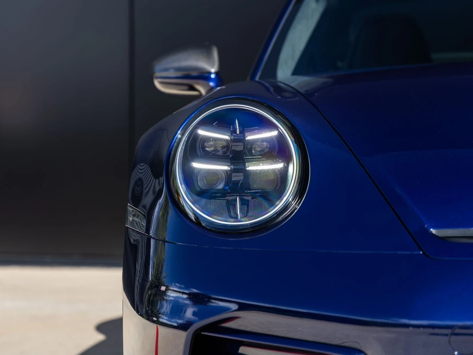 2026 Porsche 911 - Image 25 of 31