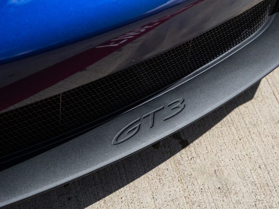 2026 Porsche 911 - Image 26 of 31