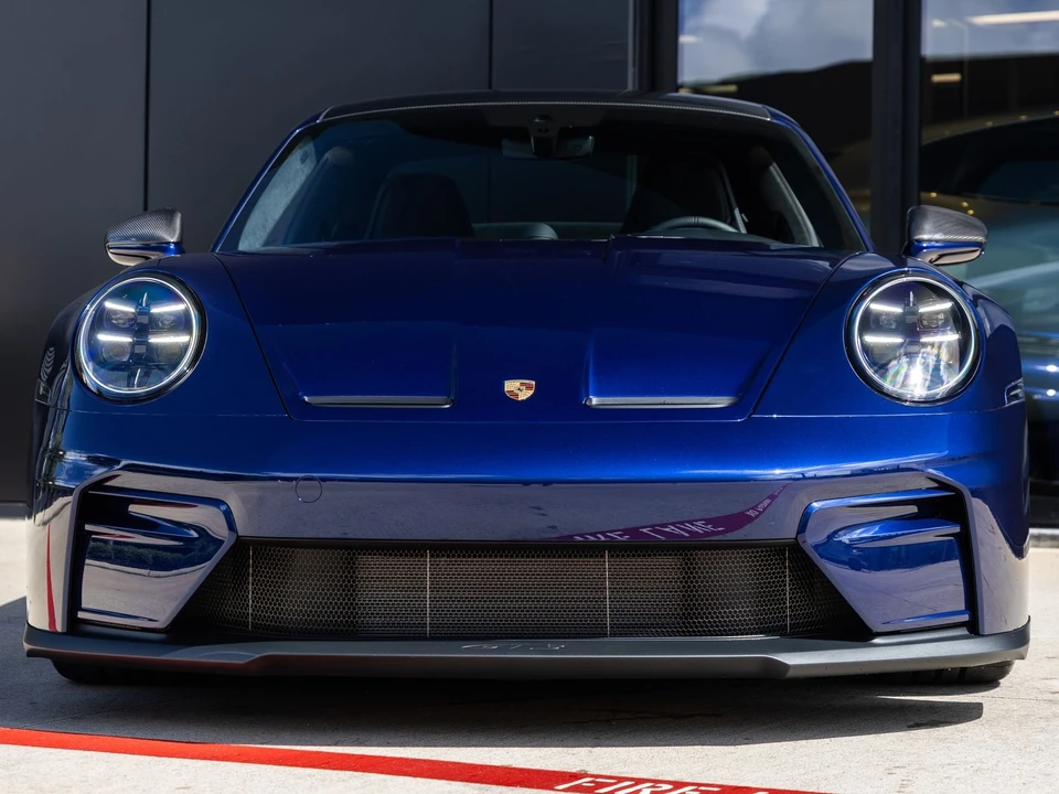 2026 Porsche 911 - Image 9 of 31