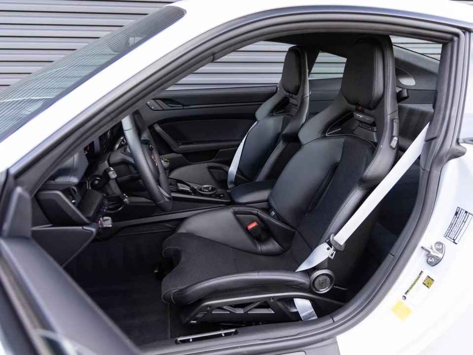 2026 Porsche 992 GT3 Touring - Image 5 of 5
