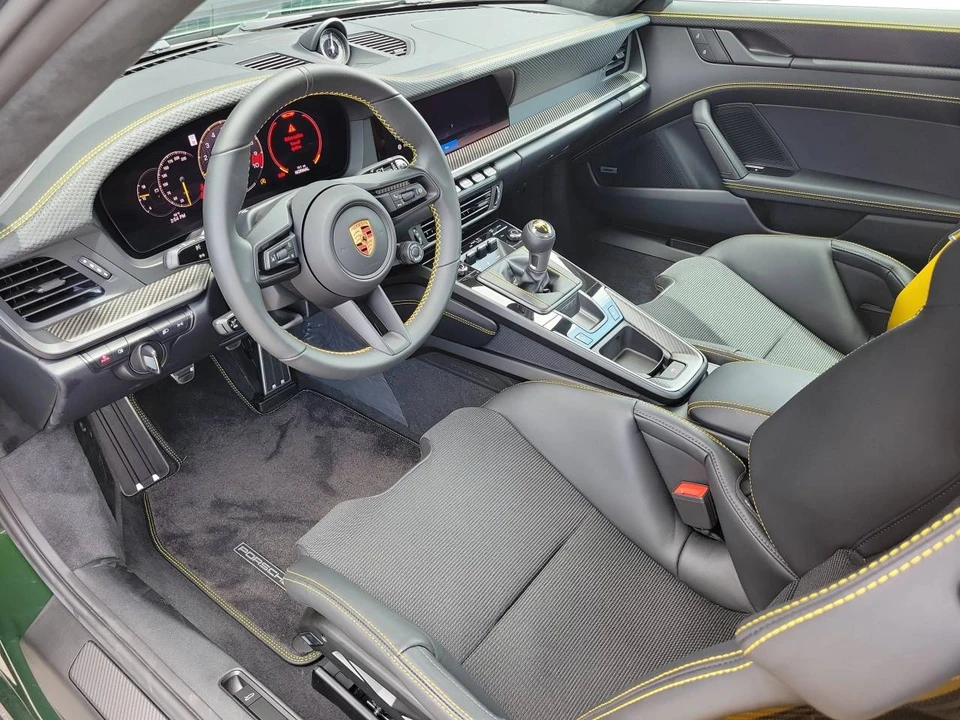 2026 Porsche 992 GT3 Touring - Image 4 of 4