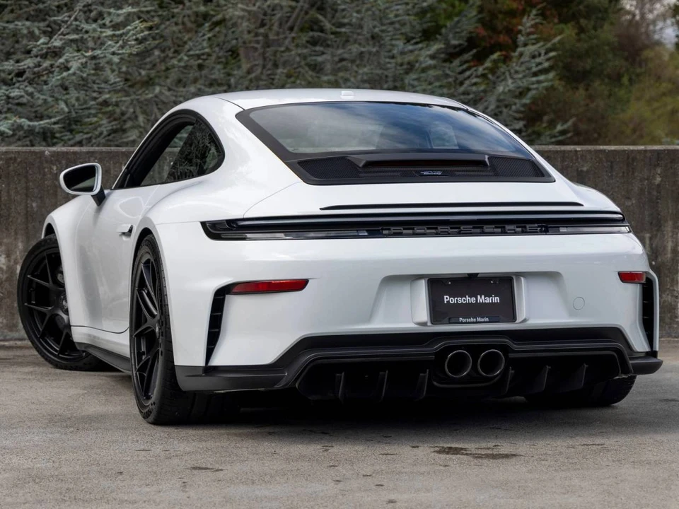 2026 Porsche 992 GT3 Touring - Image 3 of 5