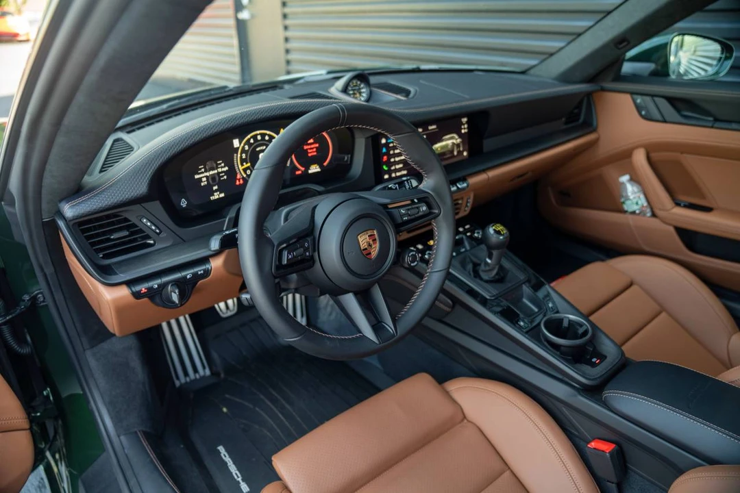 2026 Porsche 992 GT3 Touring - Image 4 of 4
