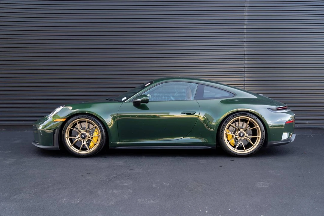 2026 Porsche 992 GT3 Touring - Image 2 of 4