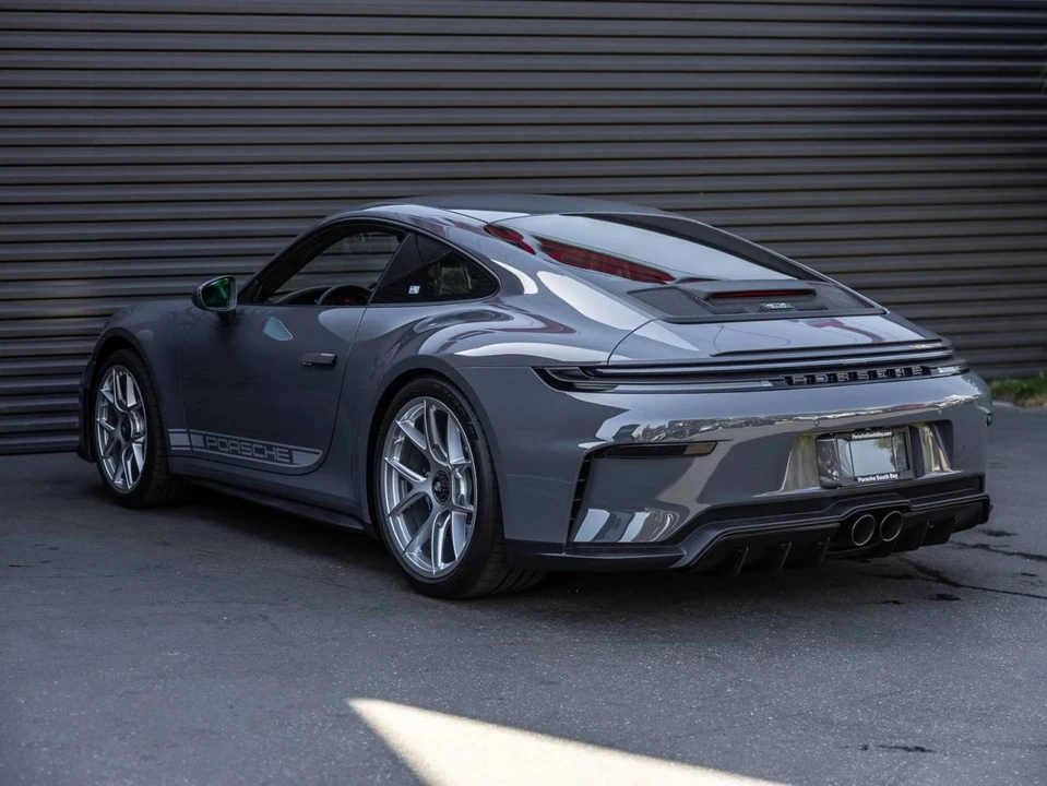 2026 Porsche 992 GT3 Touring - Image 3 of 4