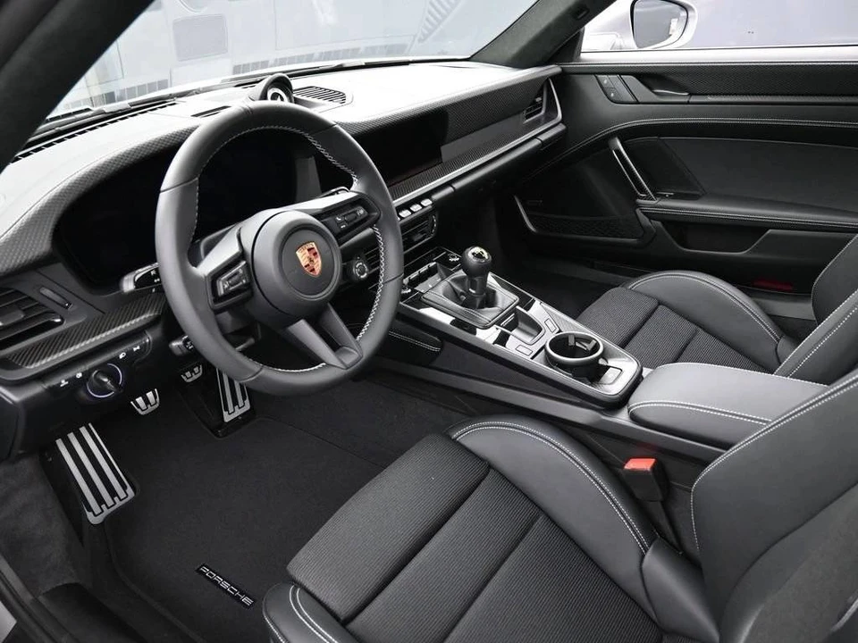 2026 Porsche 992 GT3 Touring - Image 4 of 4