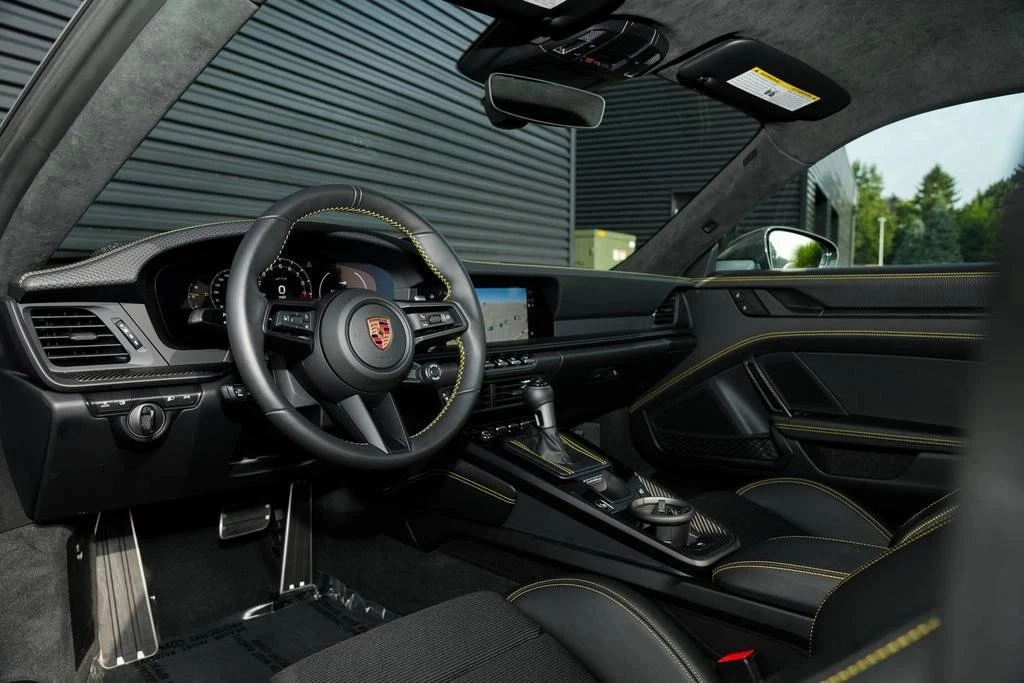 2026 Porsche 992 GT3 Touring - Image 4 of 4