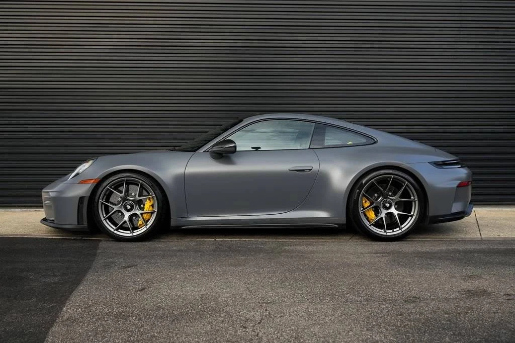 2026 Porsche 992 GT3 Touring - Image 2 of 4