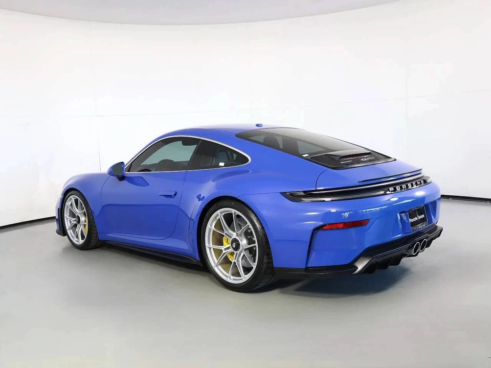 2026 Porsche 992 GT3 Touring - Image 3 of 5