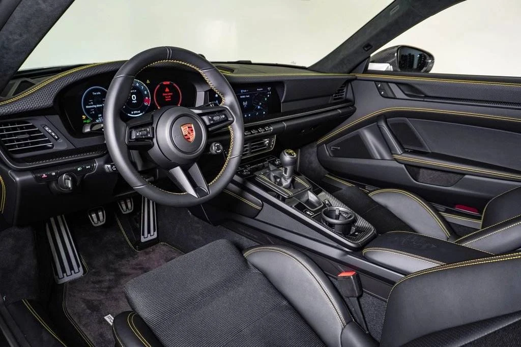 2026 Porsche 992 GT3 Touring - Image 4 of 4