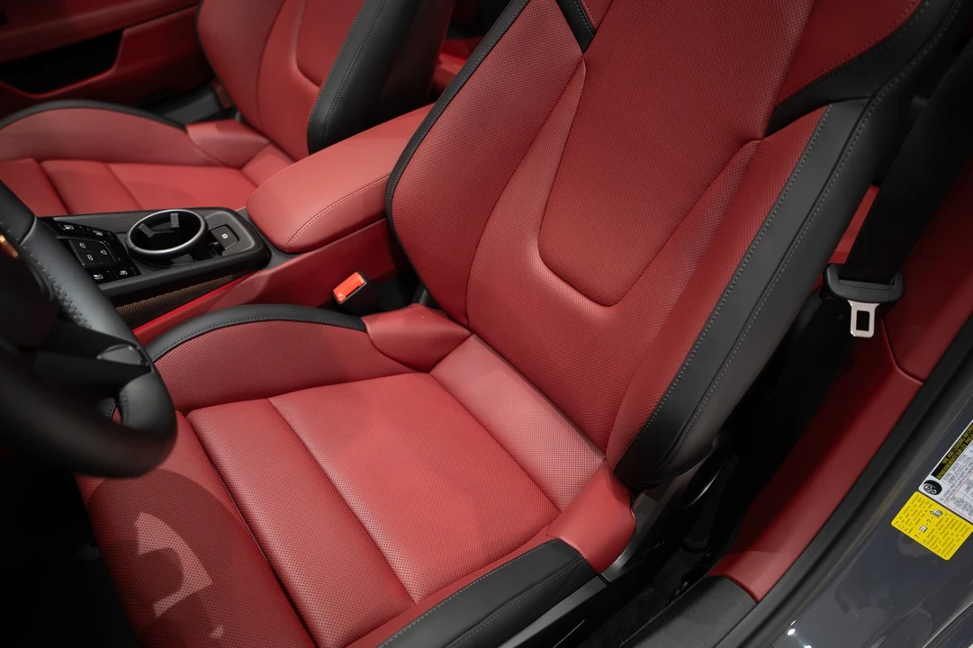 2026 Porsche 992 Carrera GTS - Image 11 of 31
