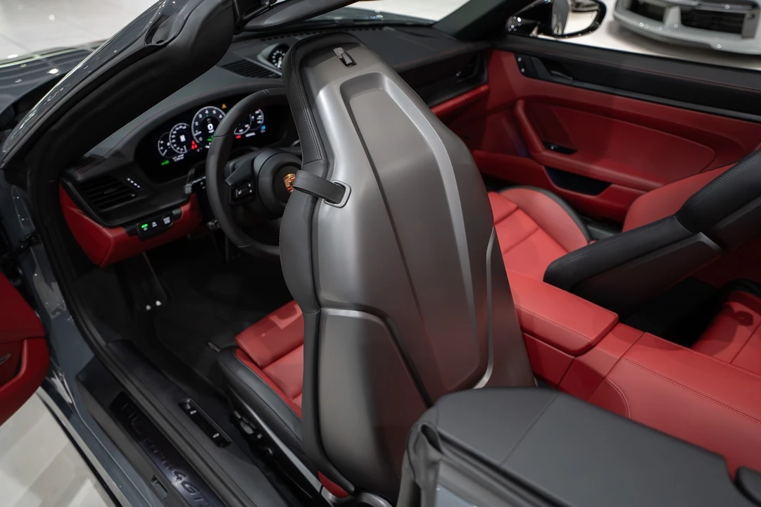 2026 Porsche 992 Carrera GTS - Image 24 of 31