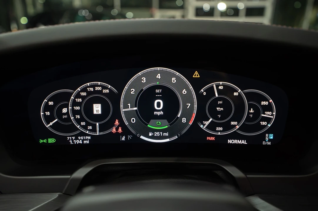 2026 Porsche 992 Carrera GTS - Image 16 of 31