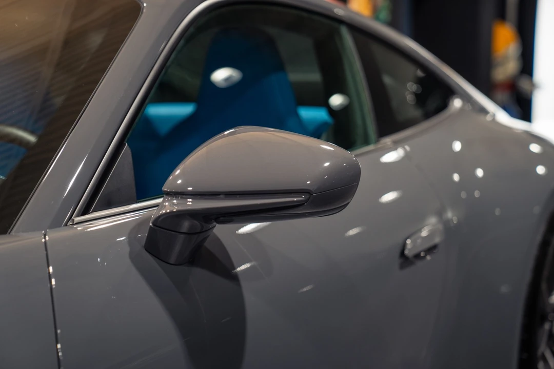 2026 Porsche 992 Carrera - Image 17 of 31