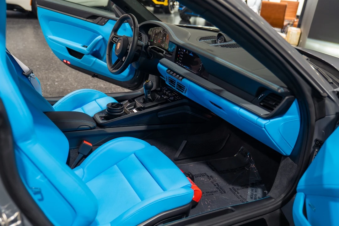 2026 Porsche 992 Carrera - Image 2 of 31