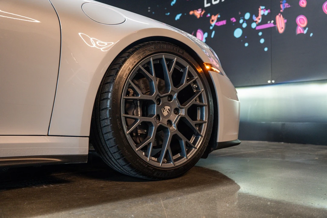 2026 Porsche 992 Carrera - Image 18 of 23