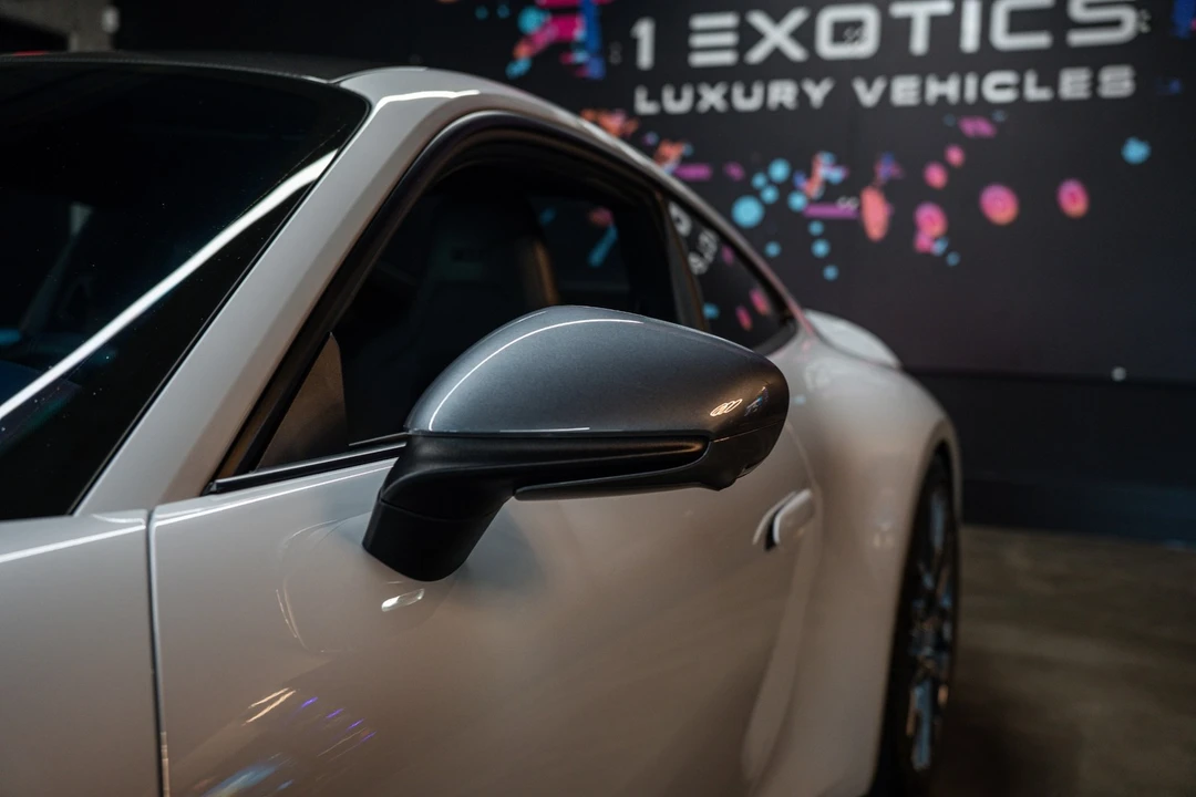2026 Porsche 992 Carrera - Image 14 of 23