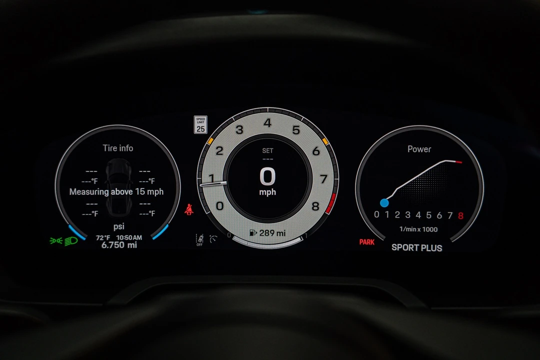 2026 Porsche 992 Carrera - Image 21 of 23