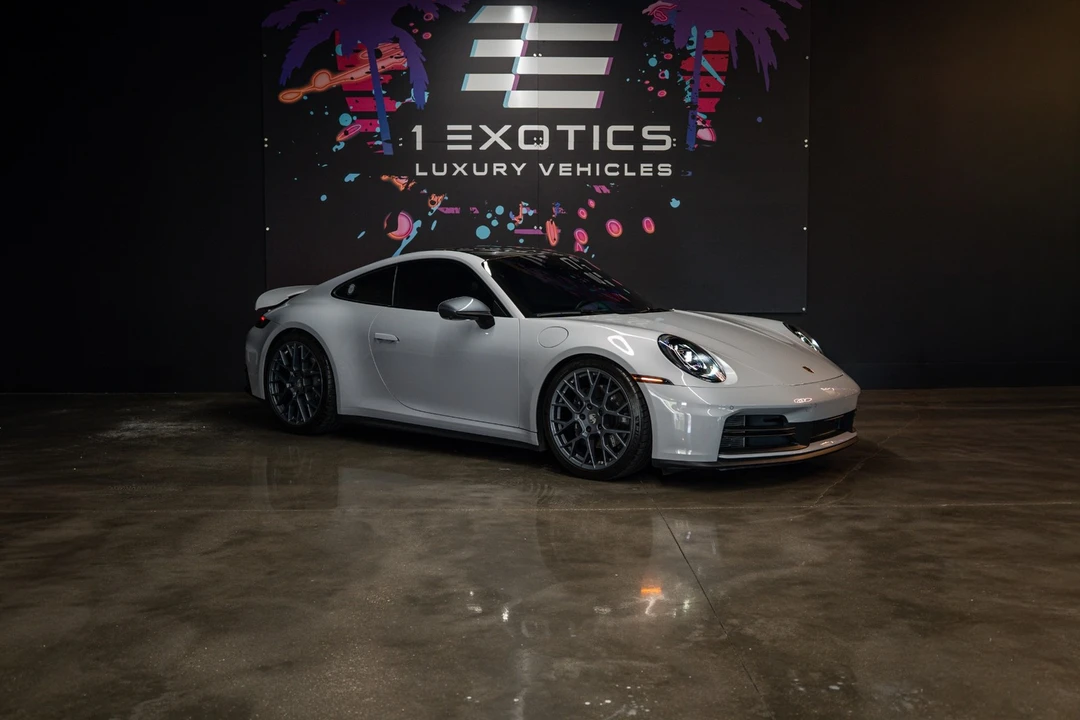 2026 Porsche 992 Carrera - Image 5 of 23