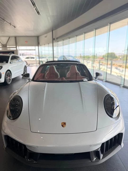 2026 Porsche 992 Carrera - Image 3 of 14
