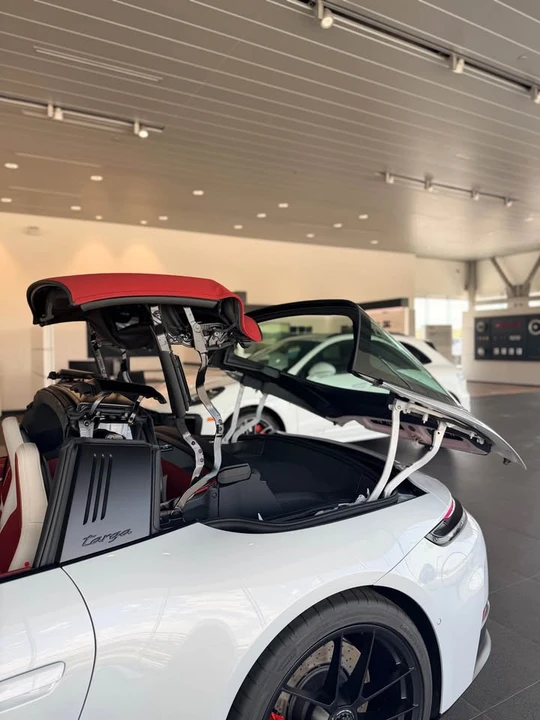 2026 Porsche 992 Carrera - Image 6 of 14