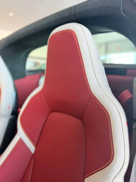 2026 Porsche 992 Carrera - Image 11 of 14