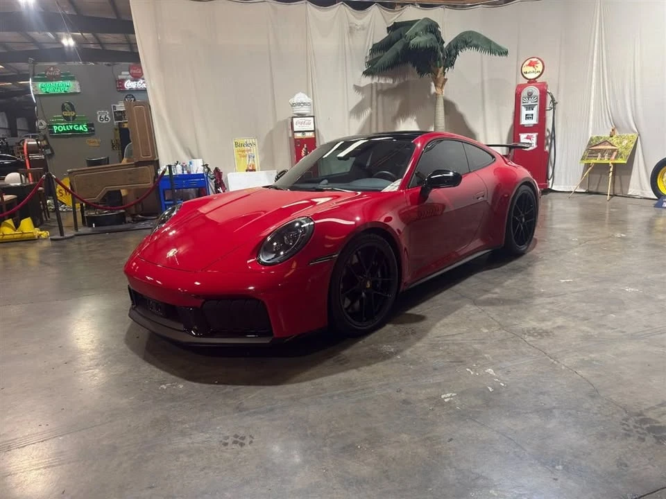 2026 Porsche 992 Carrera - Image 11 of 20