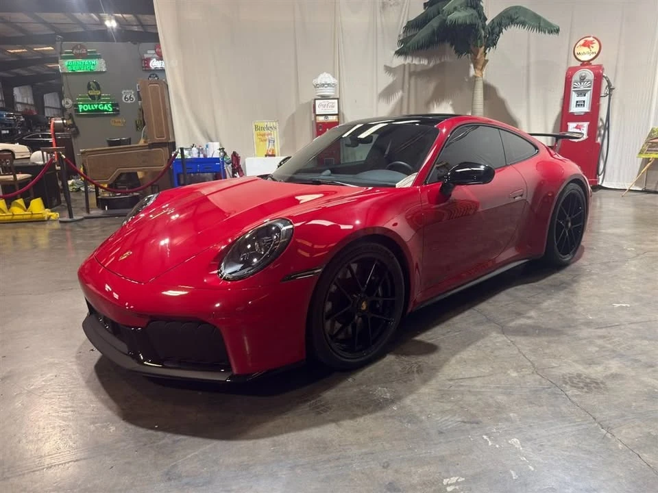 2026 Porsche 992 Carrera - Image 10 of 20