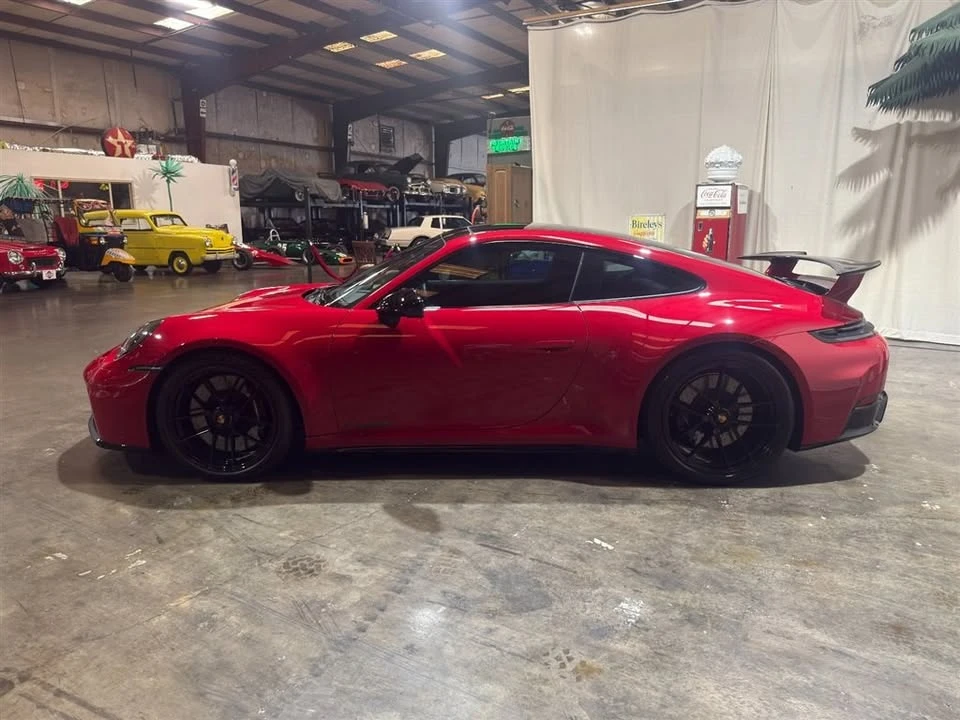 2026 Porsche 992 Carrera - Image 14 of 20