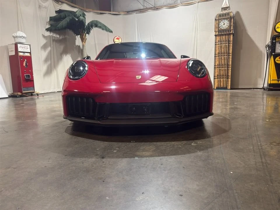 2026 Porsche 992 Carrera - Image 7 of 20