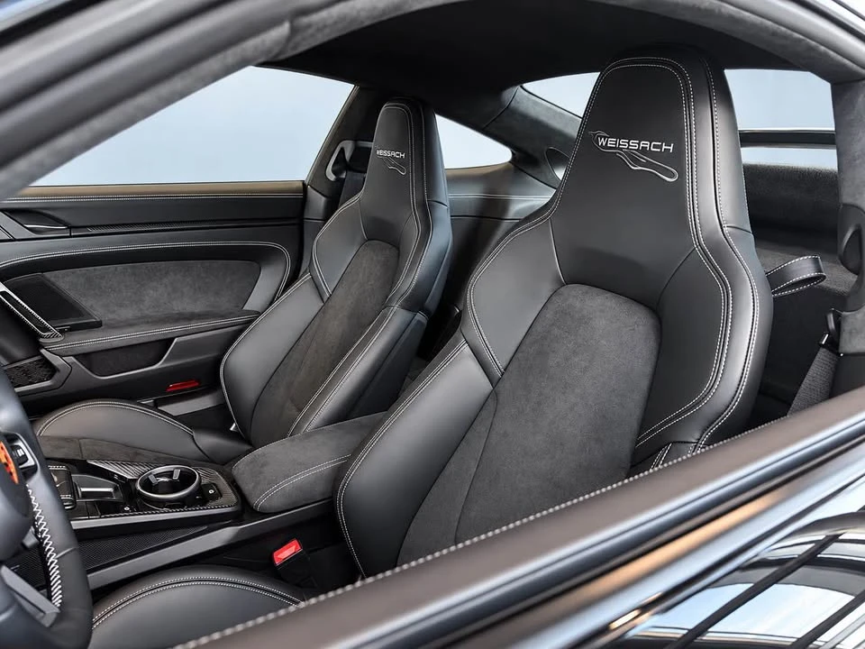 2026 Porsche 992 Carrera - Image 7 of 11