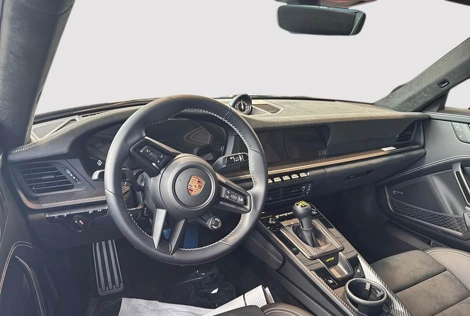 2026 Porsche 992 Carrera - Image 8 of 11