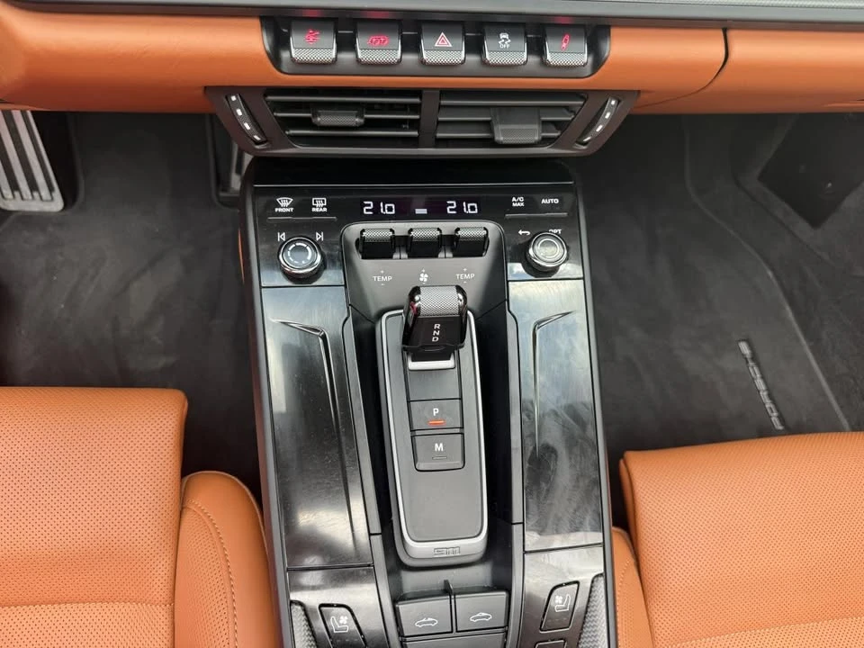 2026 Porsche 992 Carrera - Image 11 of 13