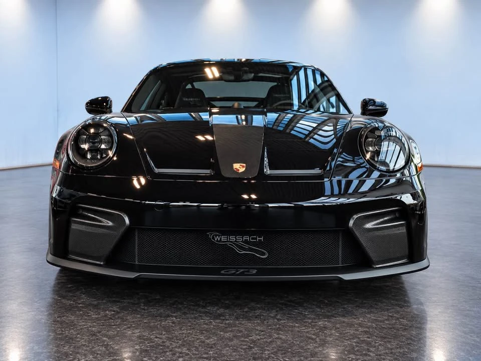 2026 Porsche 992 Carrera - Image 2 of 11