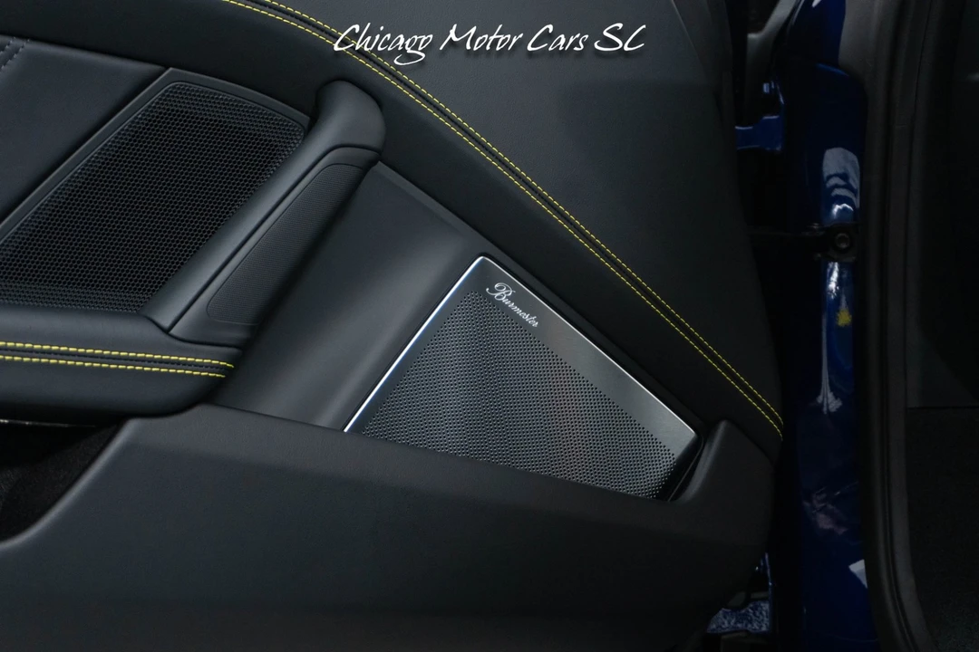 2026 Porsche 992 Carrera - Image 19 of 31