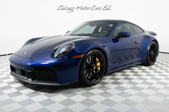 2026 Porsche 911 Carrera 4 GTS Coupe