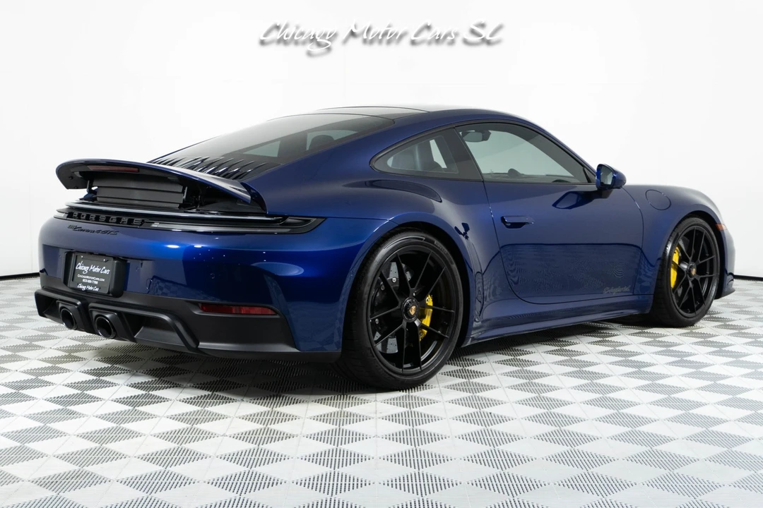 2026 Porsche 992 Carrera - Image 12 of 31