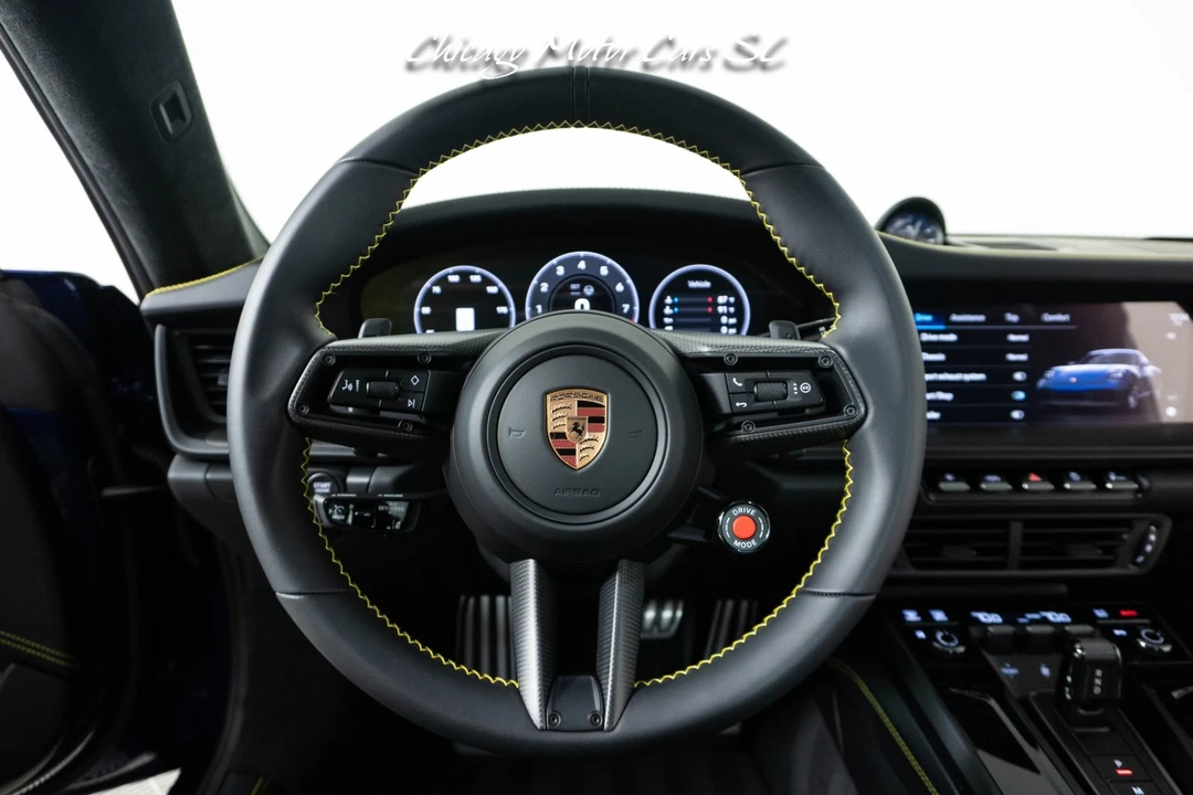 2026 Porsche 992 Carrera - Image 22 of 31