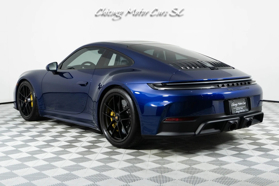 2026 Porsche 992 Carrera - Image 15 of 31