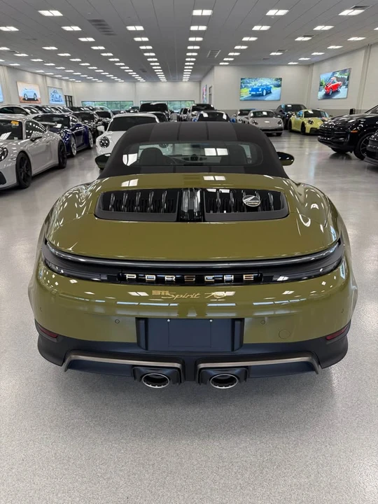 2026 Porsche 992 Carrera - Image 5 of 16
