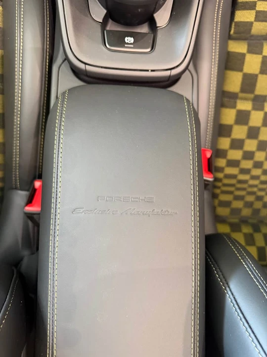 2026 Porsche 992 Carrera - Image 10 of 20