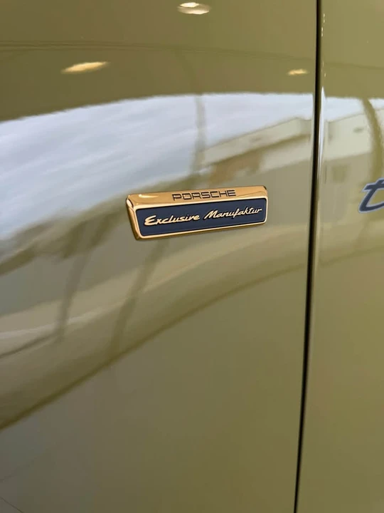 2026 Porsche 992 Carrera - Image 11 of 20