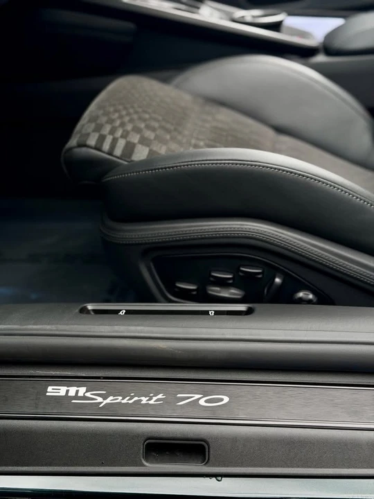 2026 Porsche 992 Carrera - Image 9 of 11