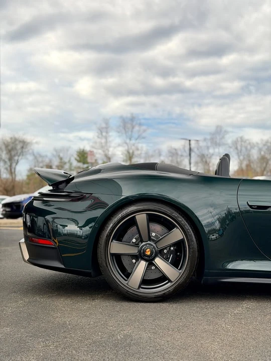 2026 Porsche 992 Carrera - Image 6 of 11